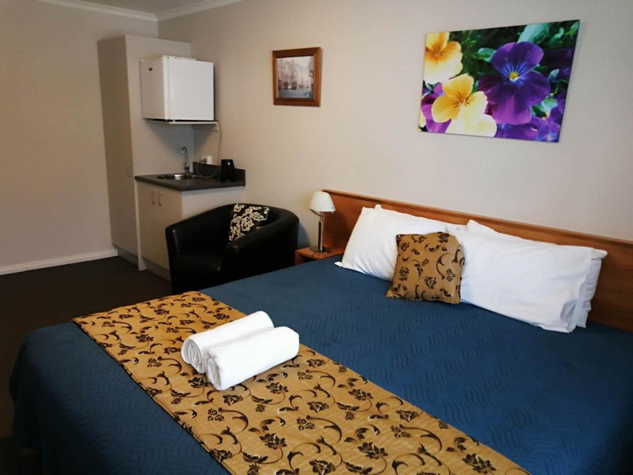 High Peaks Hotel Fox Glacier Dış mekan fotoğraf